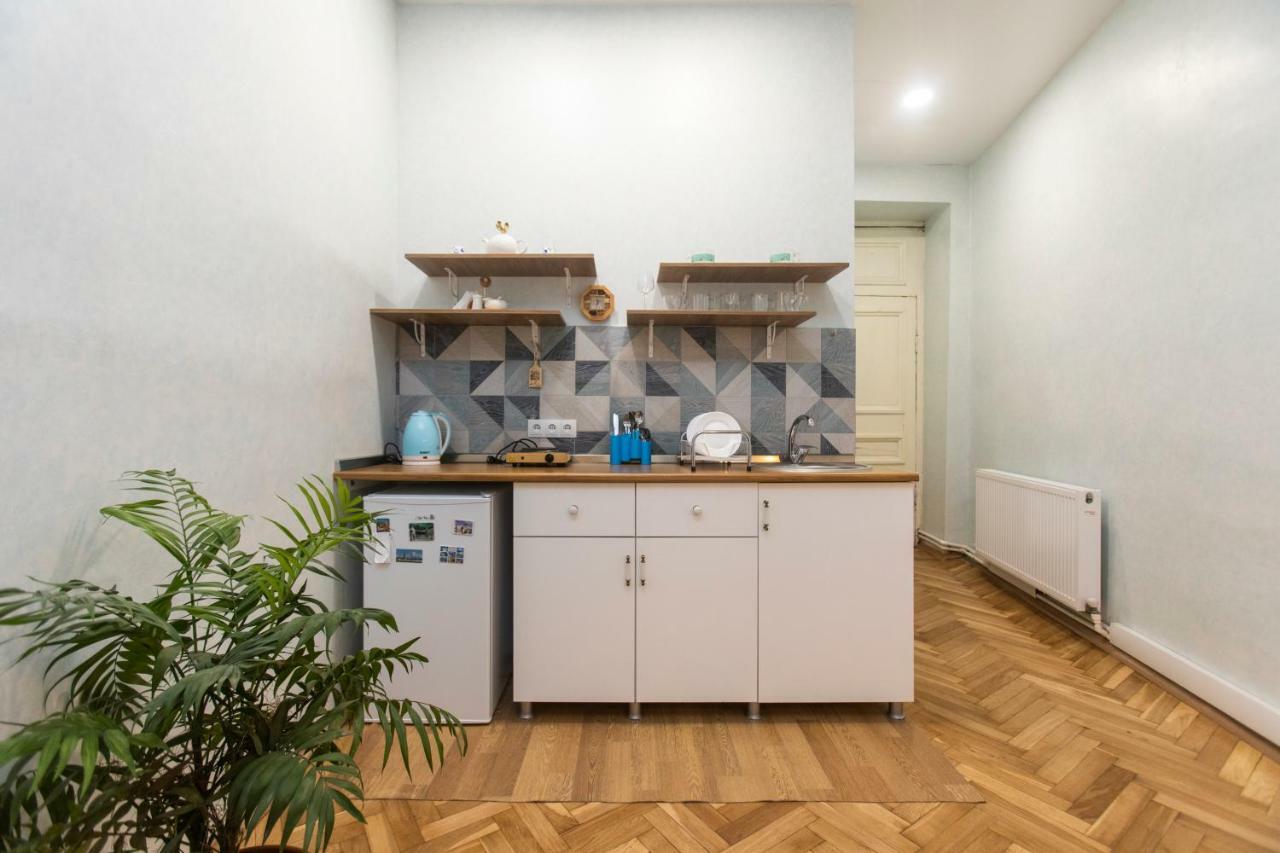 Private Apartment In The Center Of Old Tbilisi Bagian luar foto